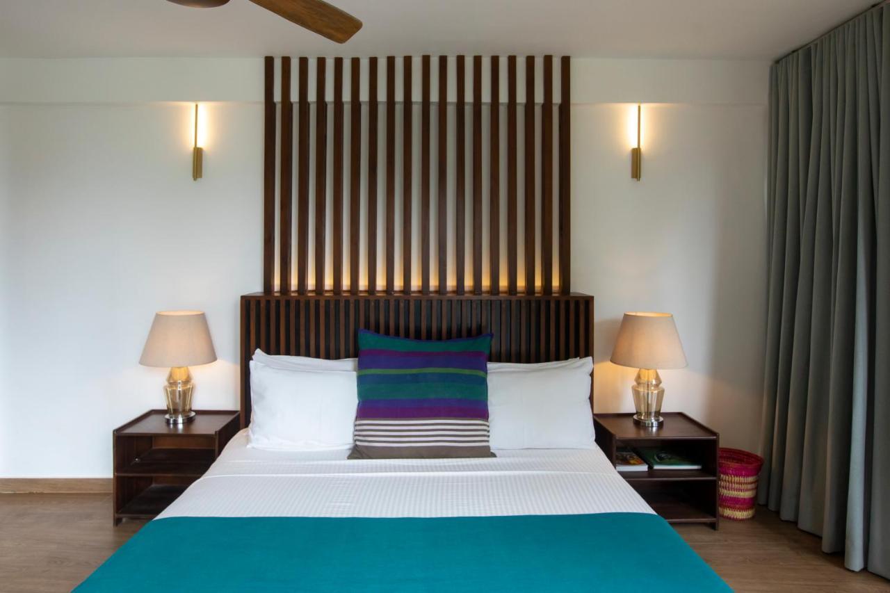 Birds Park Polgahawela Hotel Wadakada Ngoại thất bức ảnh