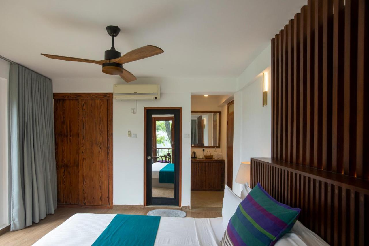 Birds Park Polgahawela Hotel Wadakada Ngoại thất bức ảnh