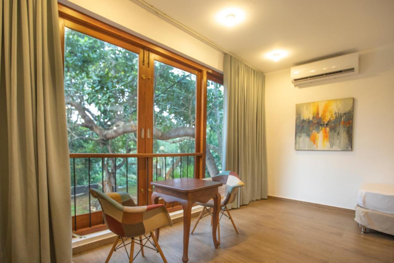 Birds Park Polgahawela Hotel Wadakada Ngoại thất bức ảnh
